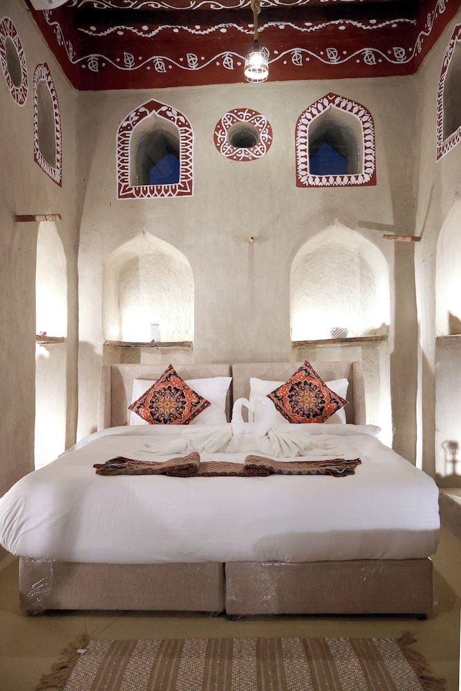 Deluxe Room, City View