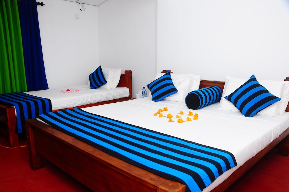 Standard Triple Room, Multiple Beds, Non Smoking