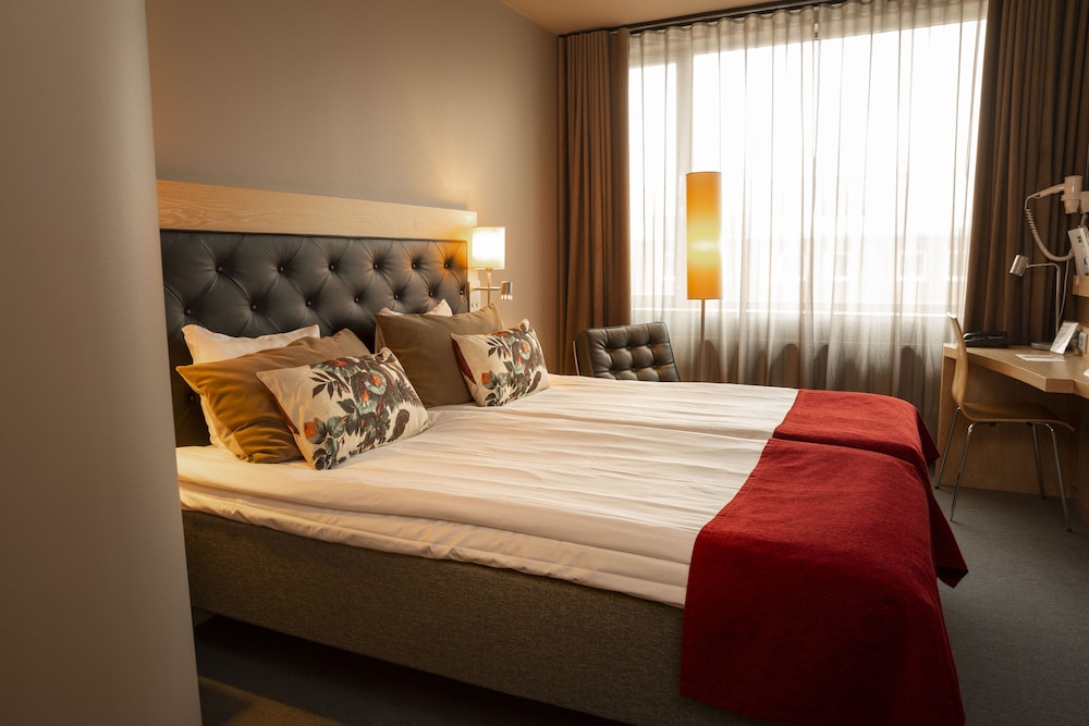 Twin Room - Photo 1