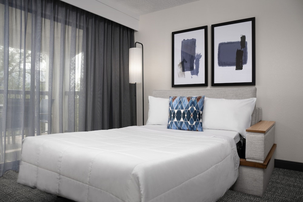 Suite, 1 Bedroom, Corner