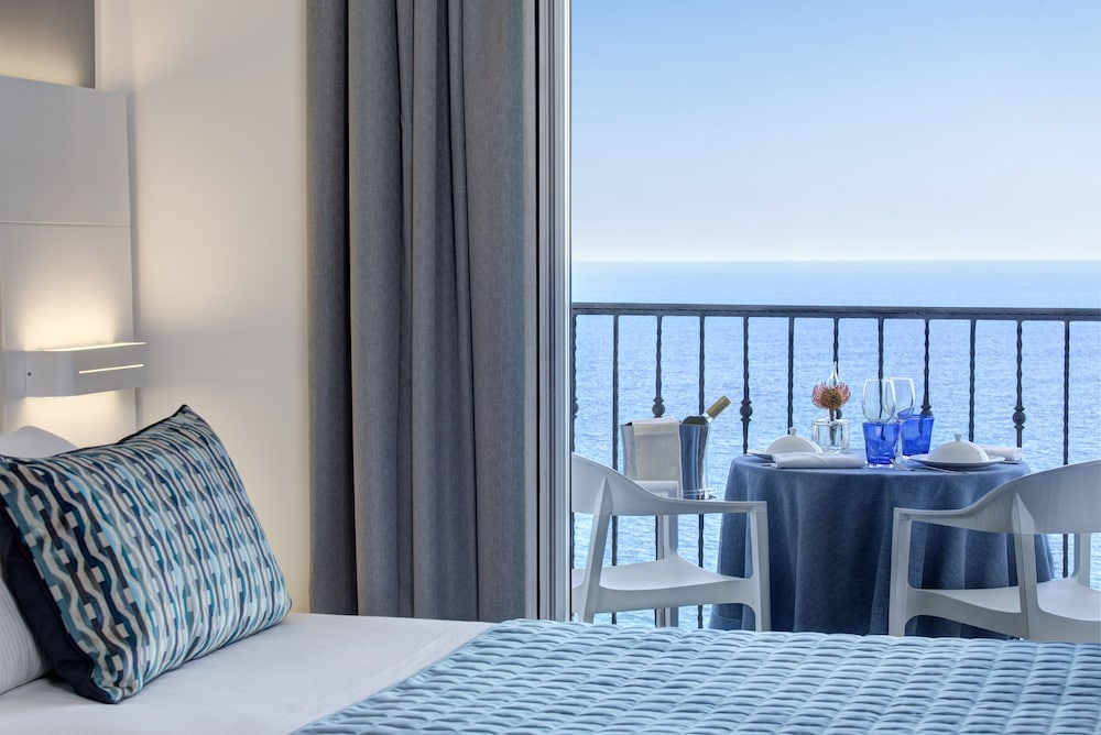 Junior Double or Twin Room, Sauna, Sea View - Photo 6