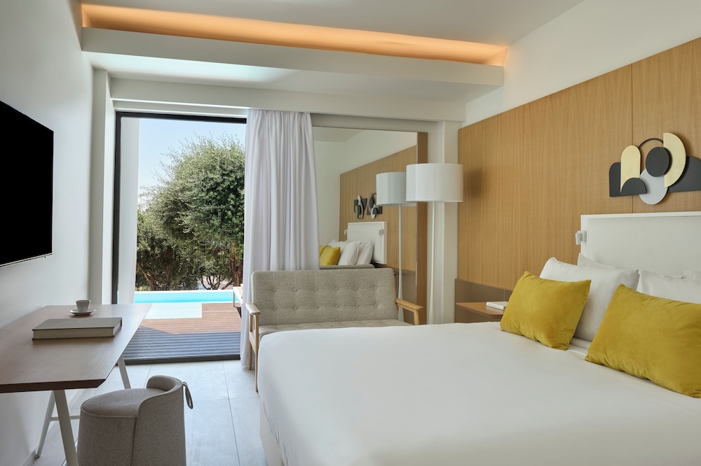 Deluxe Double Room Swim Up Sea View