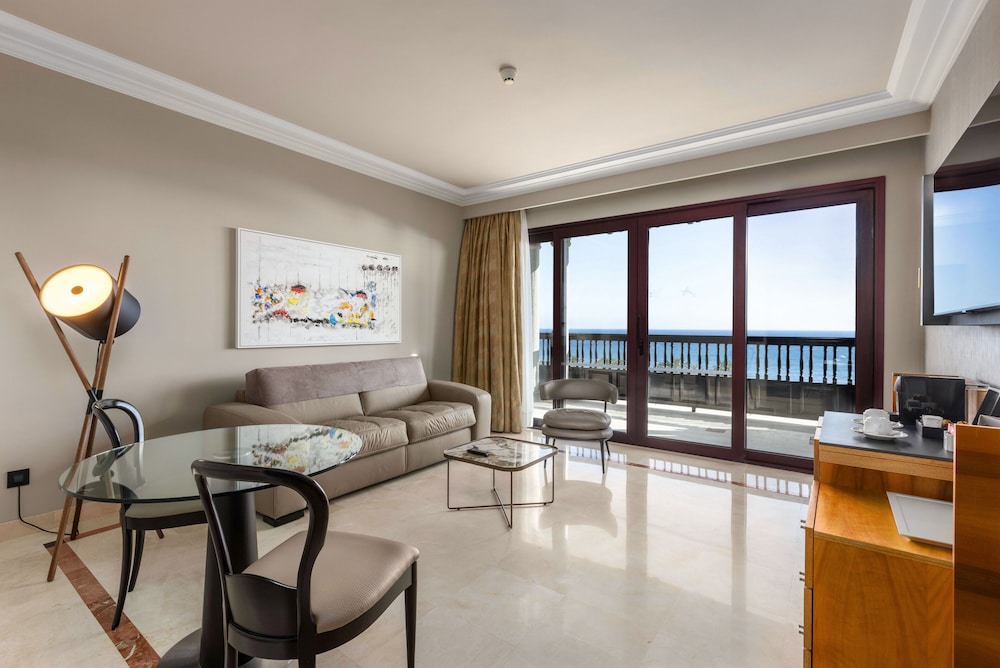 Suite, Terrace, Sea View (Master)