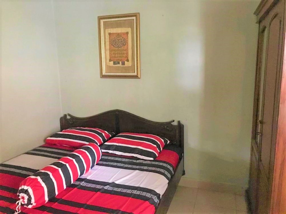 Family Studio Suite, Multiple Beds photo 3