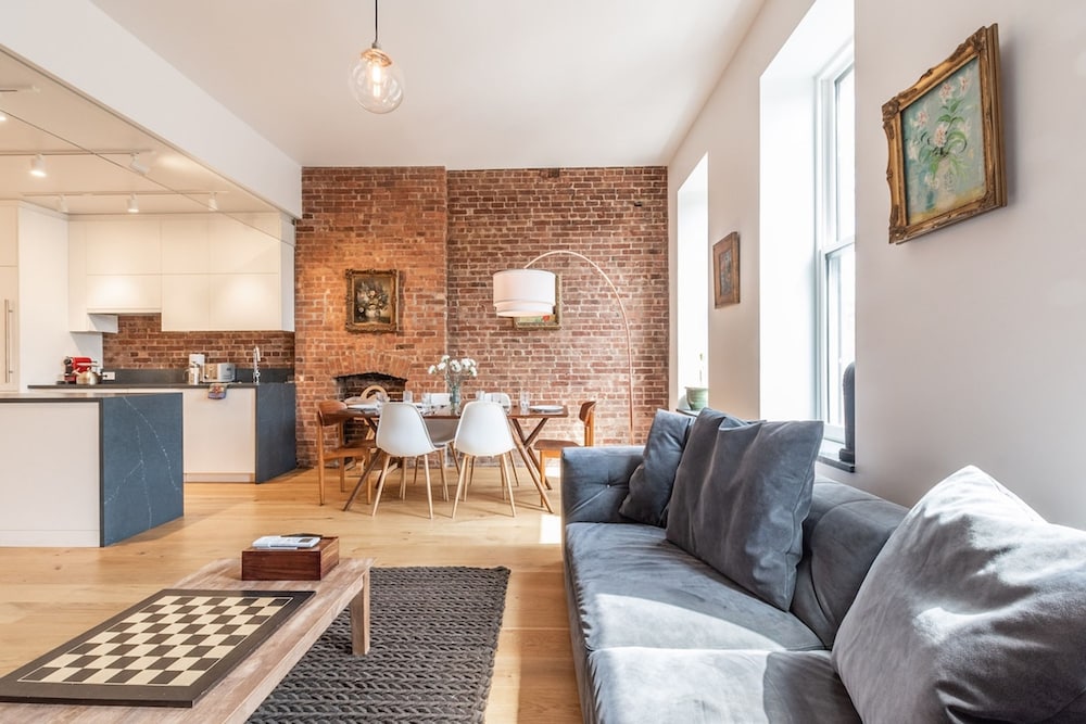 Apartment photo 1