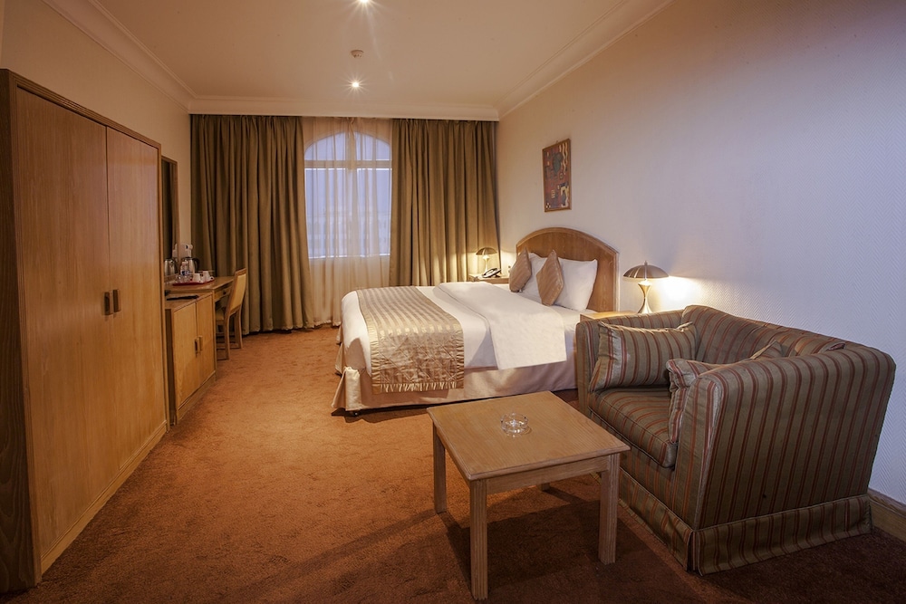 Deluxe Double Room - Photo 2