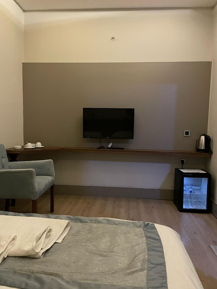 Premium Double Room Single Use photo 2