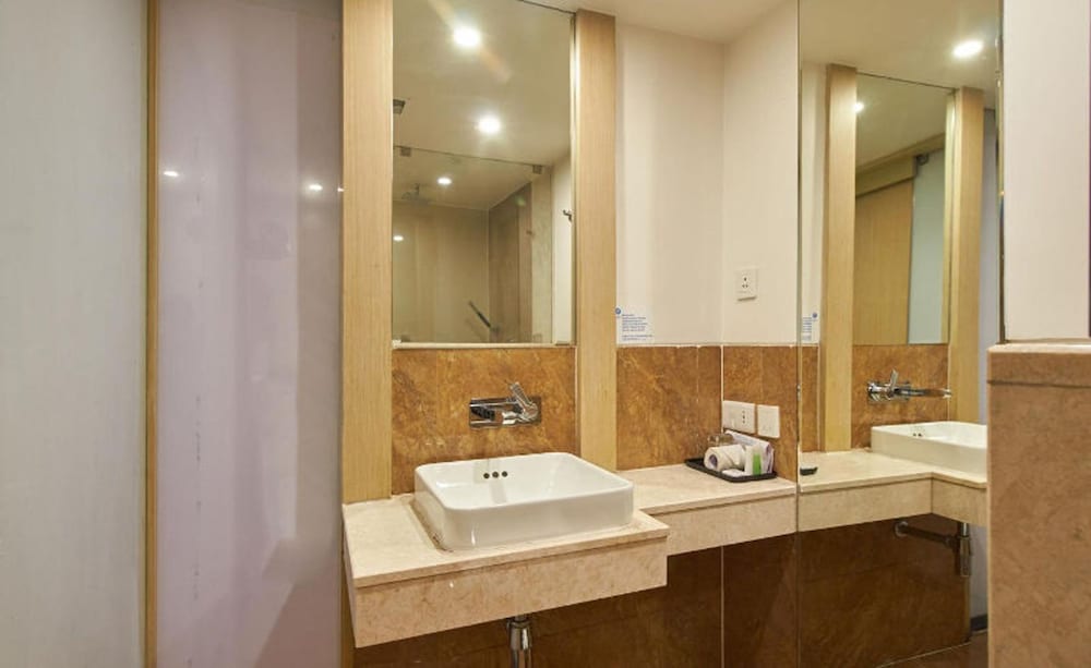 D-Luxe Twin Room photo 3