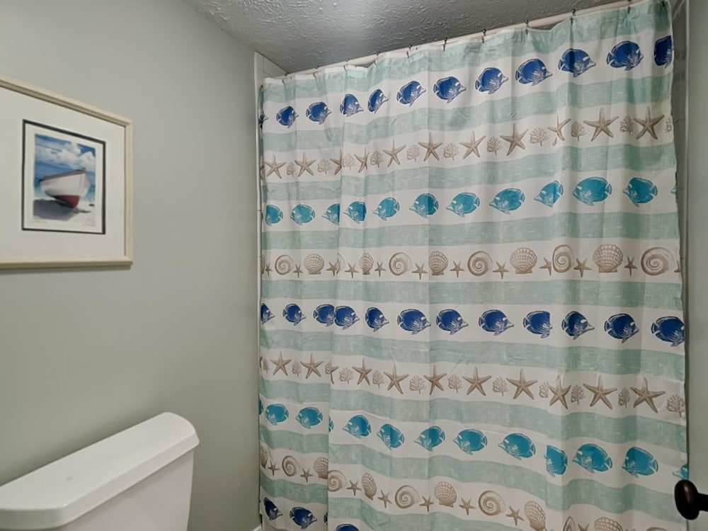 Condo, Multiple Beds, Balcony, Ocean View (#201 - No Pets) photo 3