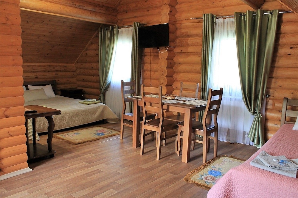Comfort Triple Room, Mountain View photo 2