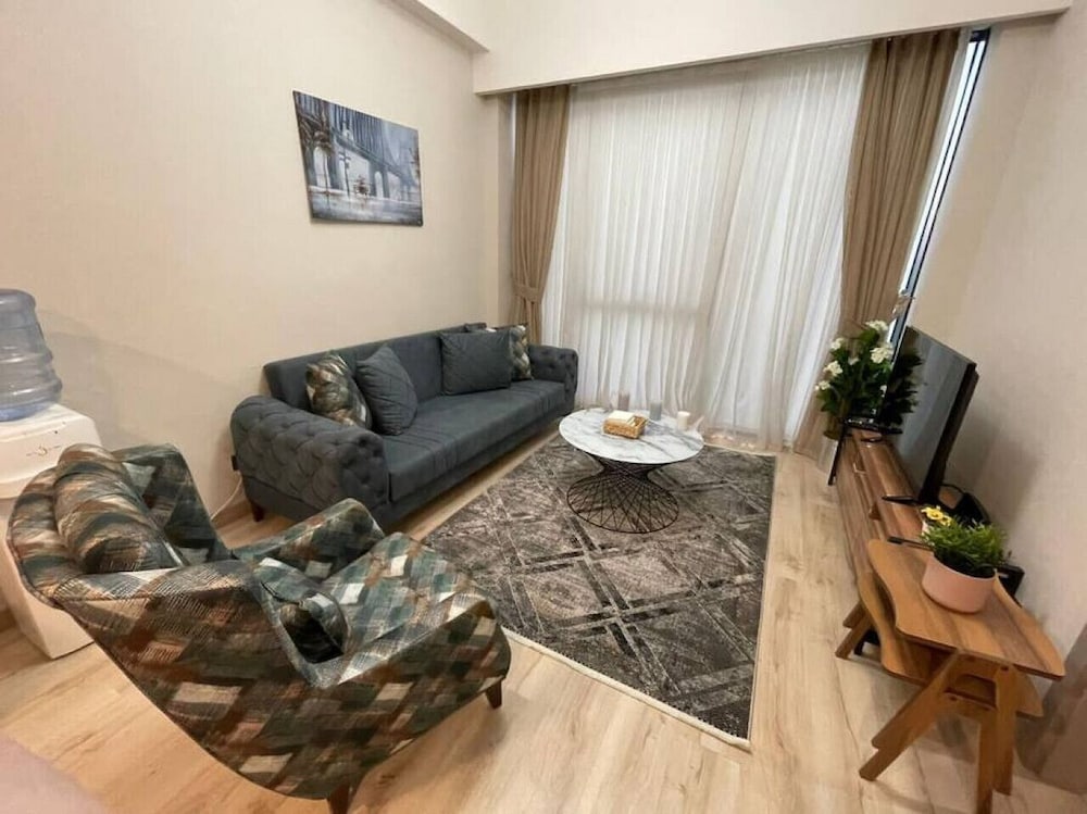 Apartment, Smoking photo 2