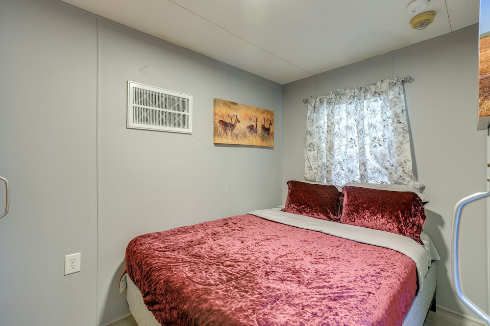 House (2 Bedrooms) photo 1