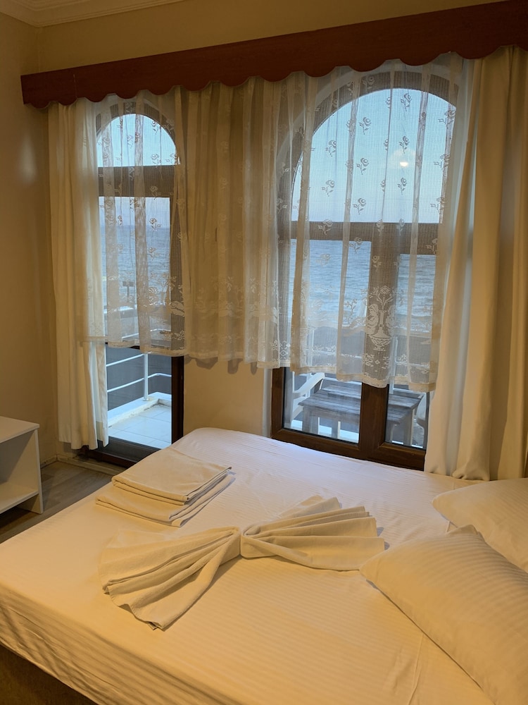 Triple Room, Balcony, Sea View