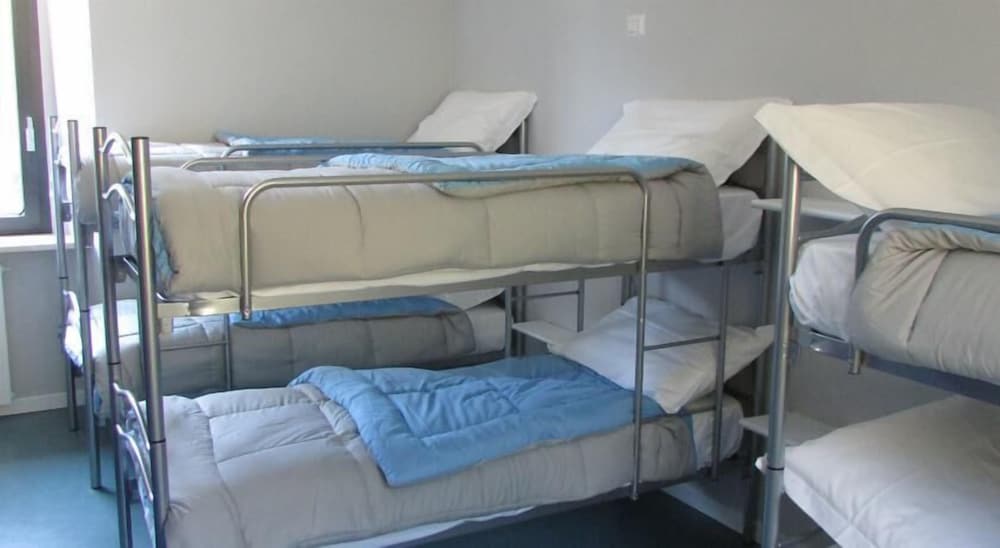 Economy Shared Dormitory, Shared Bathroom, Park View photo 1