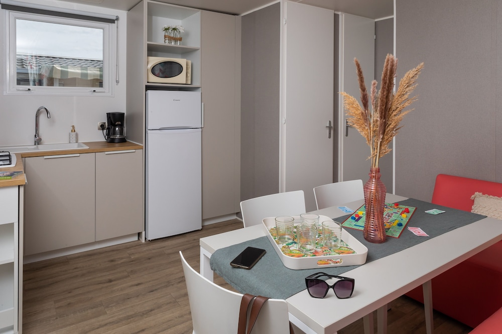 Mobile Home, 3 Bedrooms (31m²) photo 2