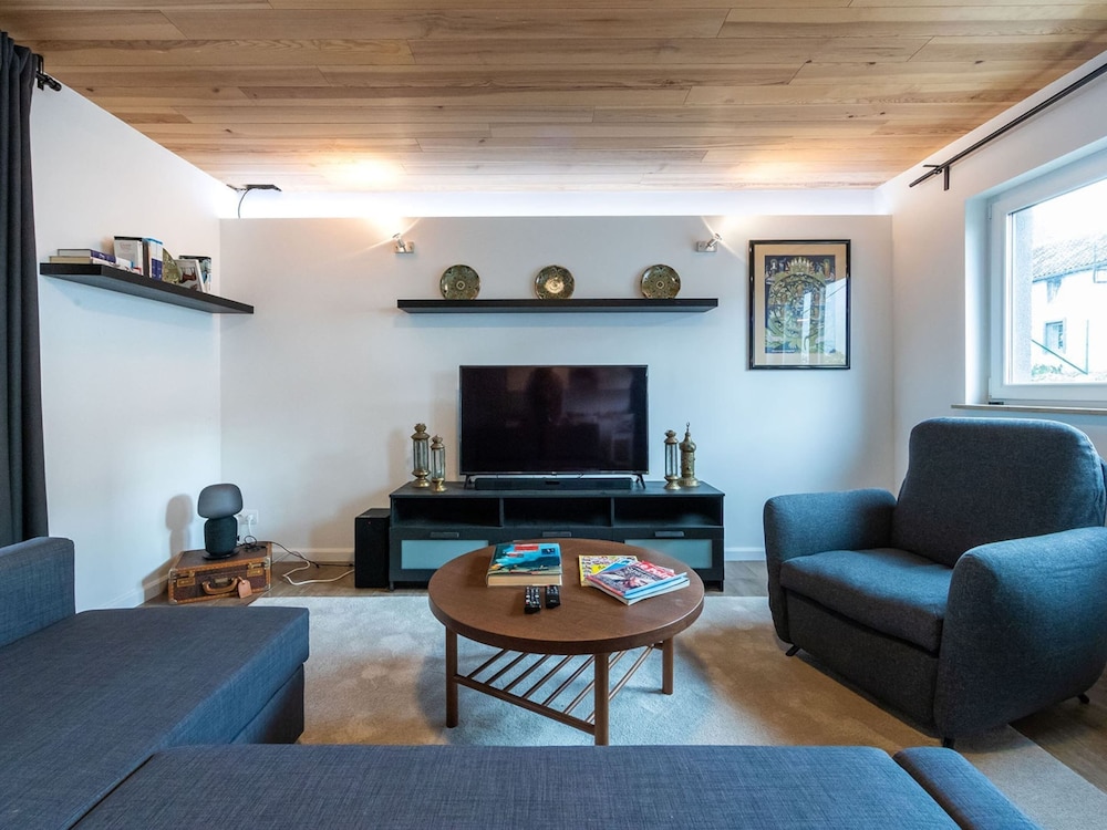House, photo 6