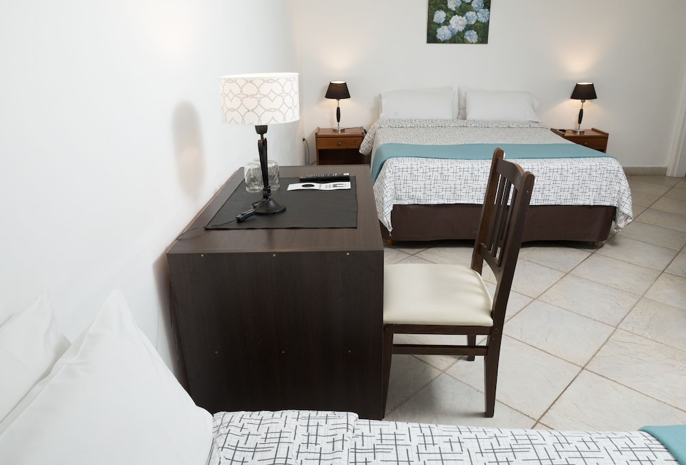 Superior Triple Room photo 3