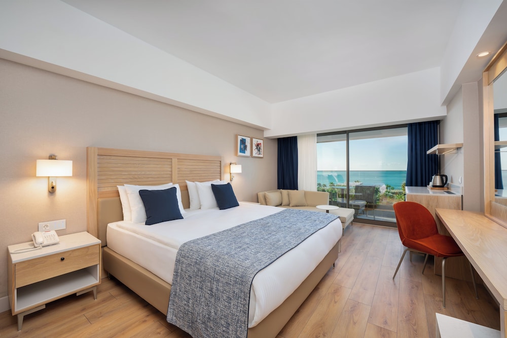 Standard Room, 1 Bedroom, Non Smoking, Sea View
