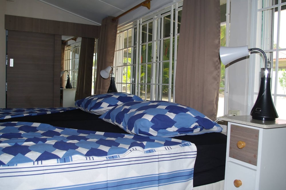 Grand Studio, 2 Twin Beds, Garden View photo 2