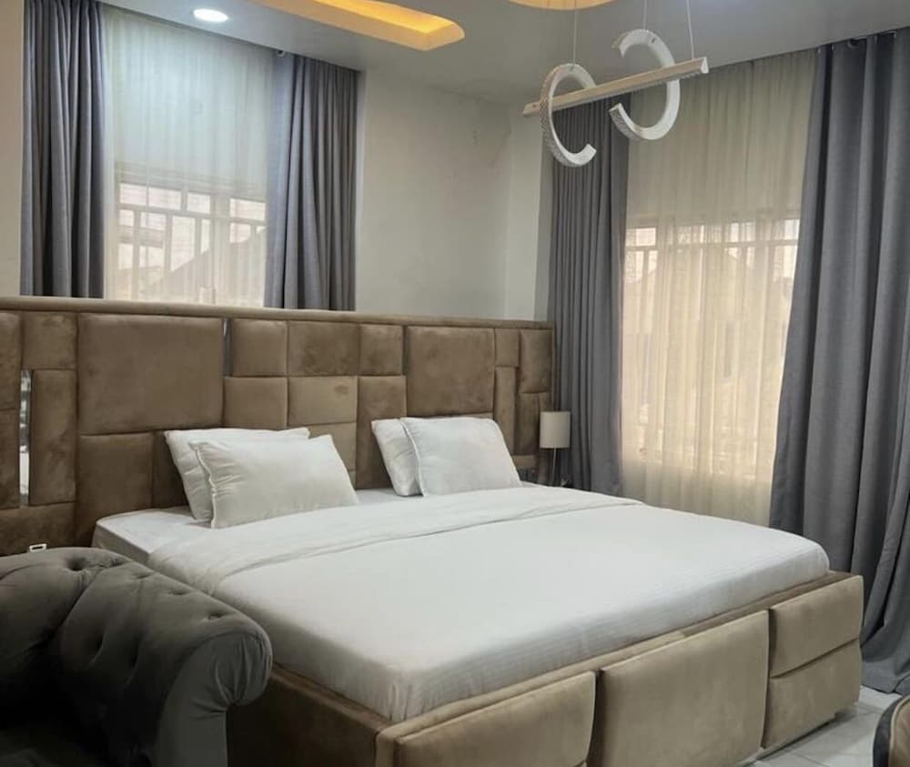 Executive Room photo 1