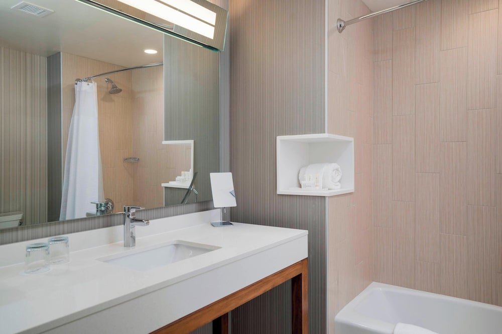 Courtyard by Marriott Niagara Falls, USA, Foto 2