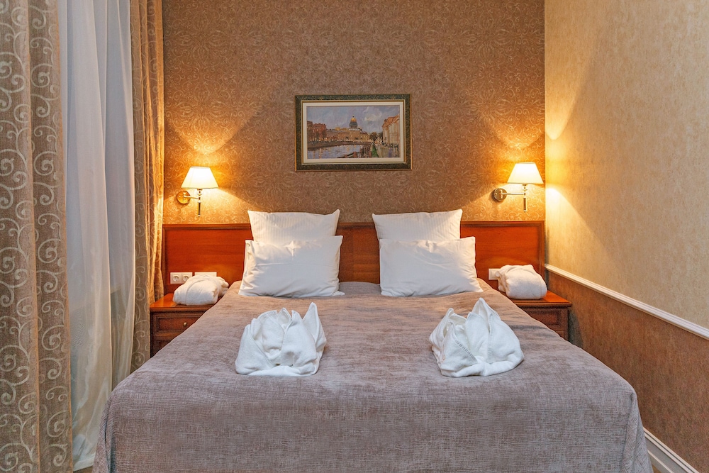 Standard Double or Twin Room photo 2