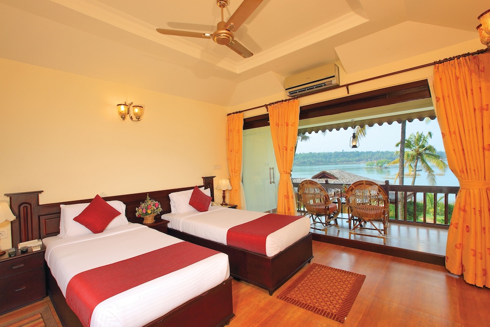 Premium lake view villa - Photo 7