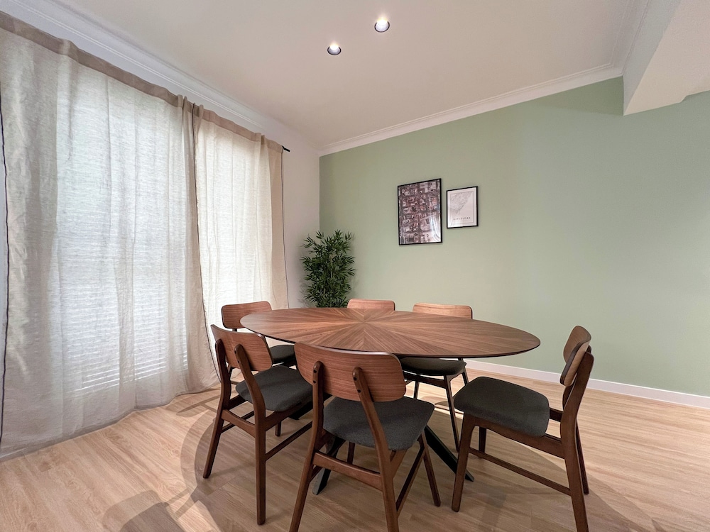 Apartment (3 Bedrooms) photo 2