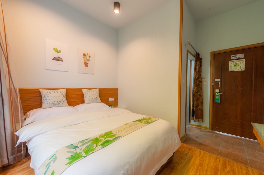 Standard Double Room photo 2