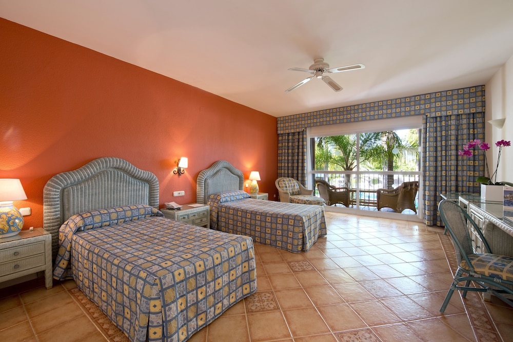 Superior Room, Balcony - Photo 3