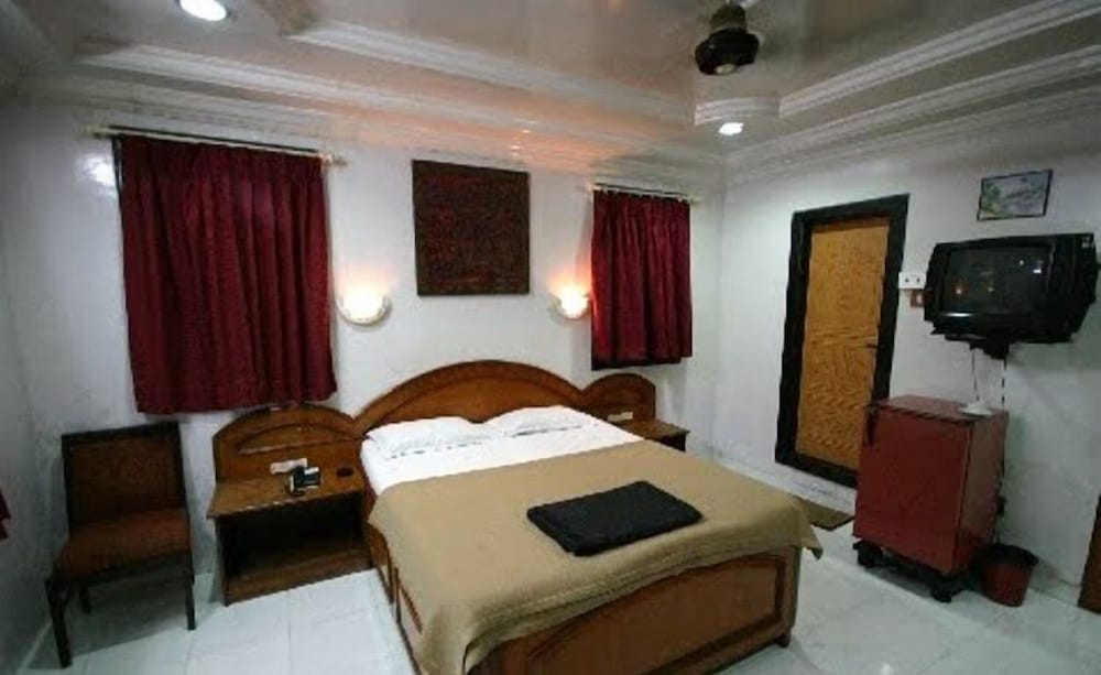 Standard Room (A/c)