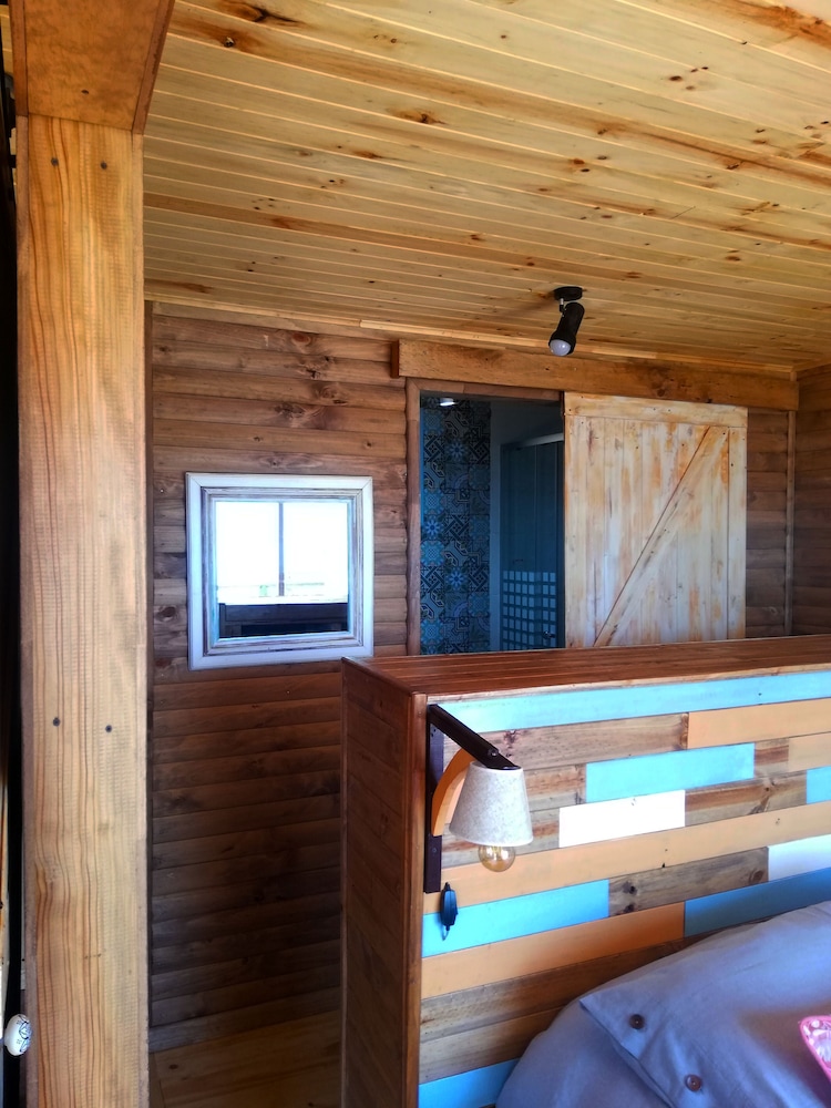 Deluxe Cabin, 1 Bedroom, Pets Allowed, Bay View photo 1