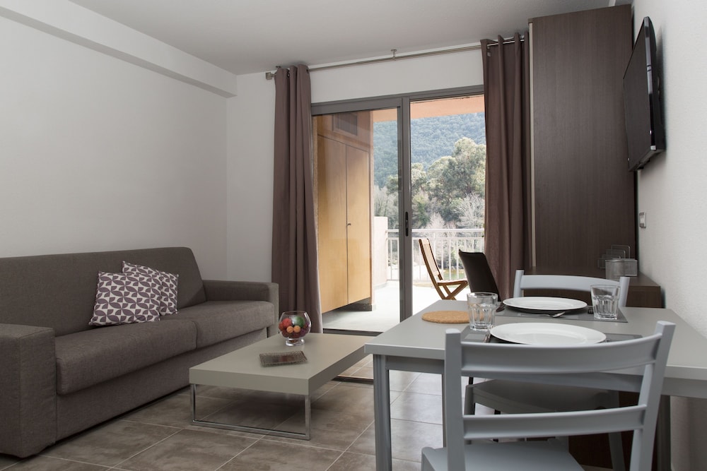 Luxury Studio, Terrace