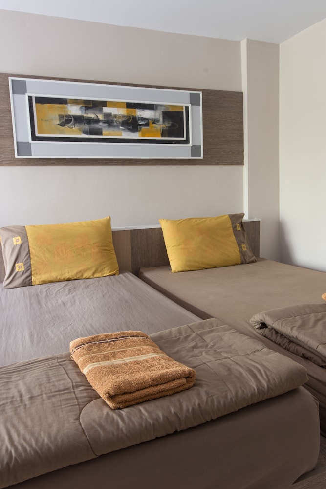 Standard Room photo 2