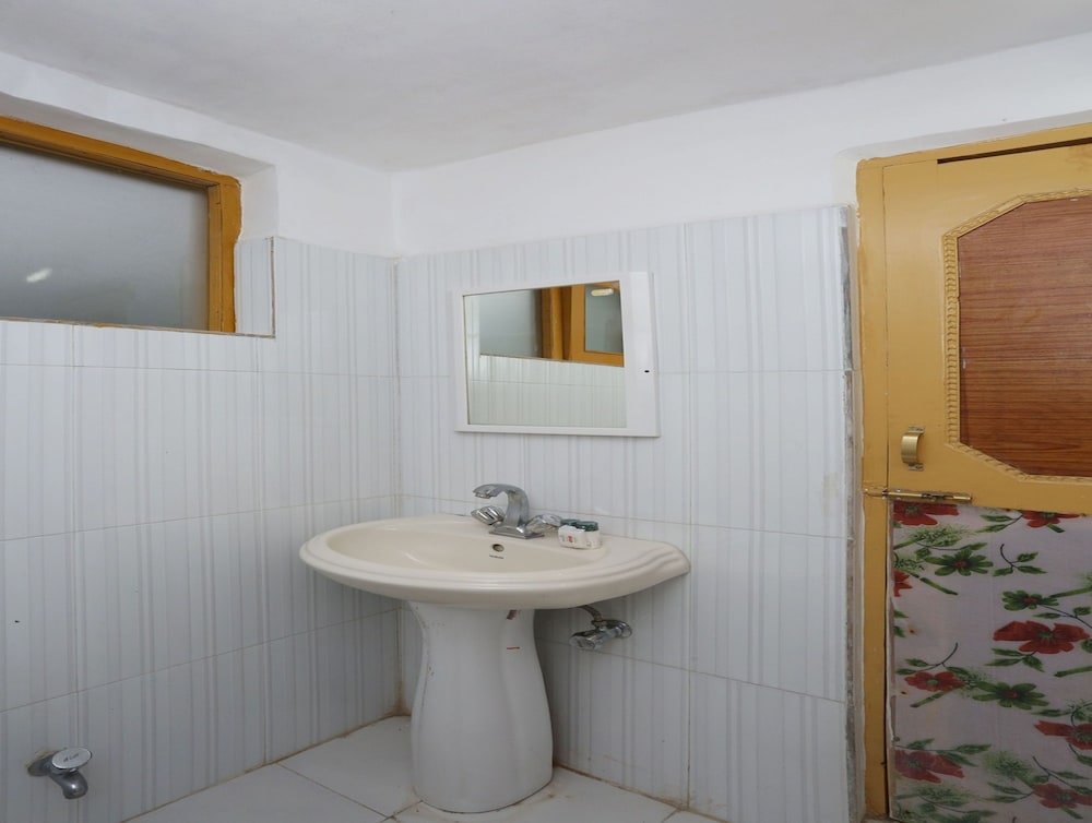 Double Or Twin Room photo 2