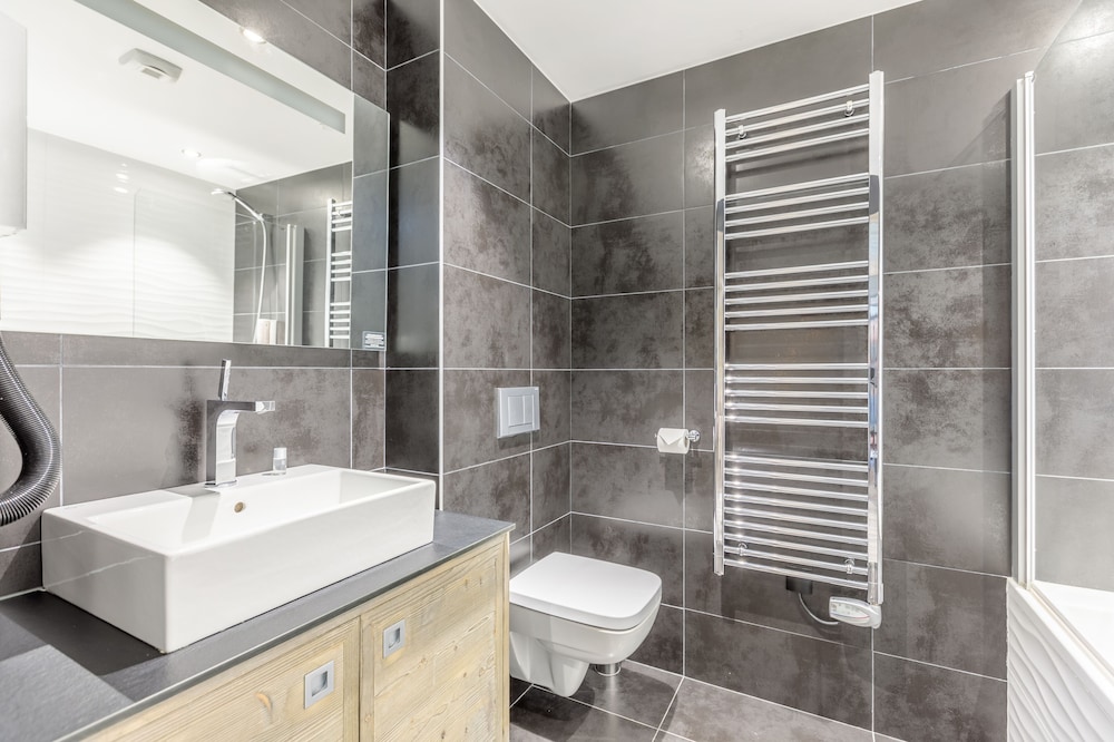 Chambre Supérieure Double ou avec lits jumeaux, balcon