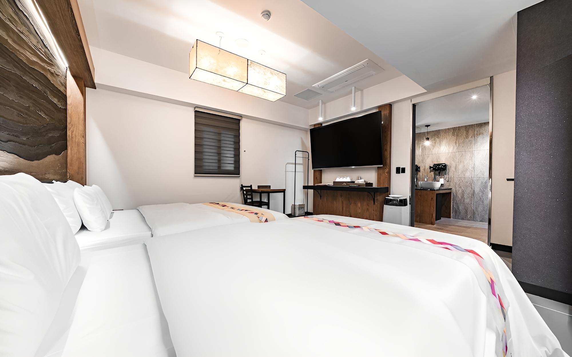 Room (VIP twin (75 TV Netflix/teabing/Disne) photo 3
