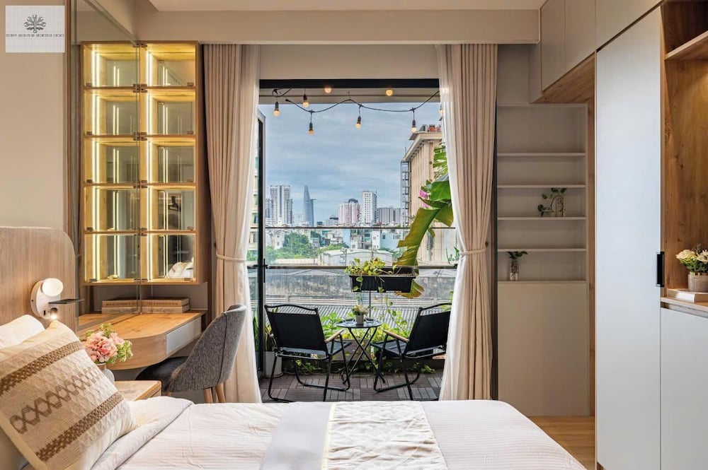 Luxury Apartment, 3 Bedrooms, Non Smoking, City View photo 3