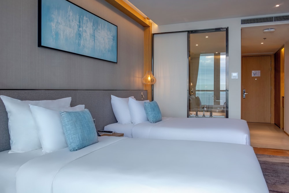 Deluxe Twin Room, Sea View - Photo 3