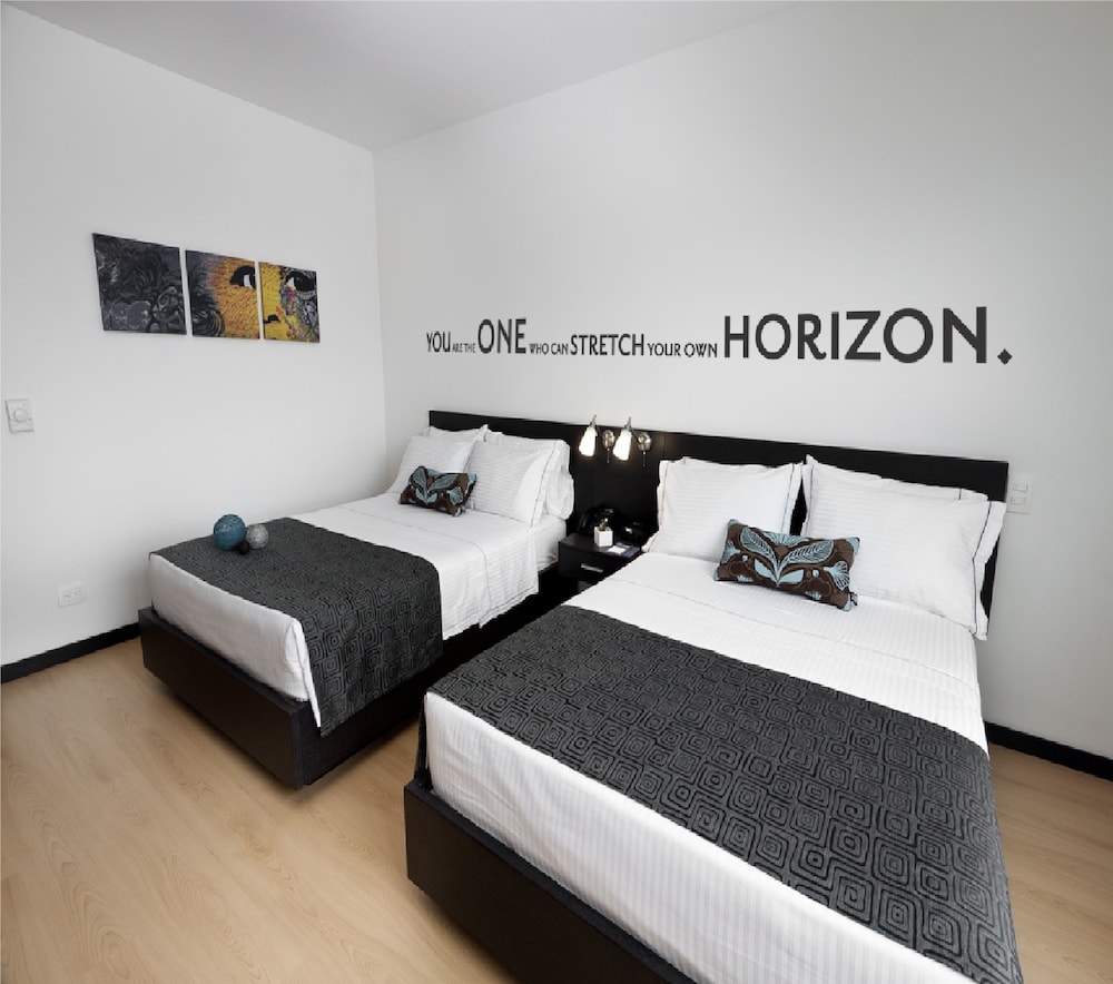Superior Twin Room, Multiple Beds - Photo 4