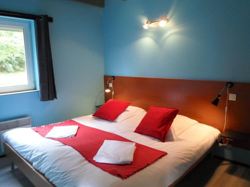 Apartment, Multiple Beds
