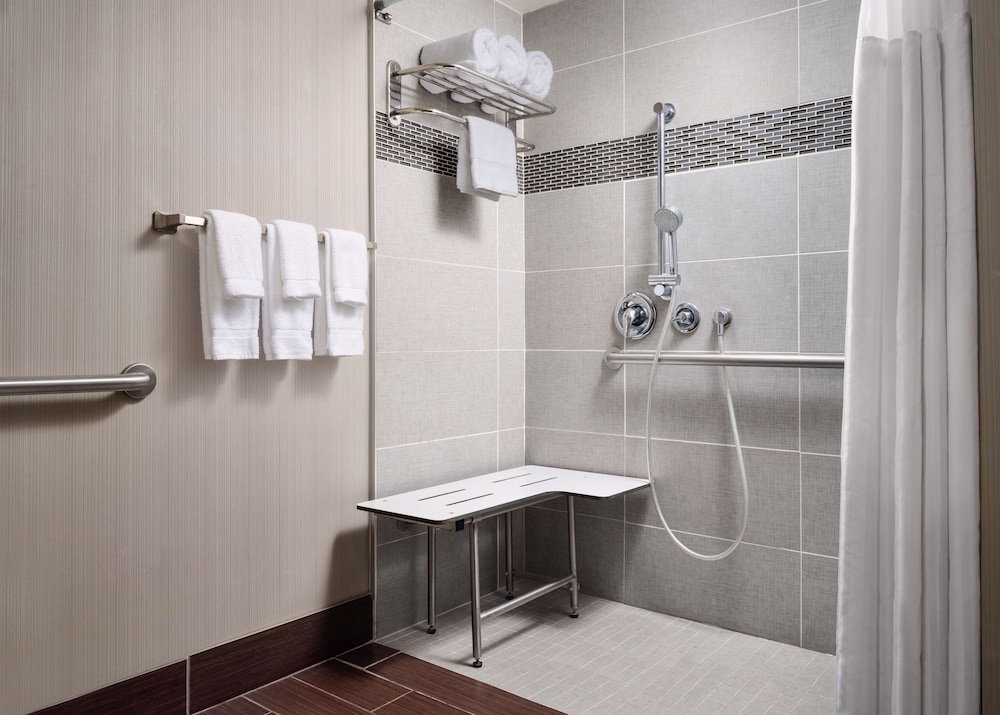 Hilton Garden Inn Los Angeles/Redondo Beach, Photo 7