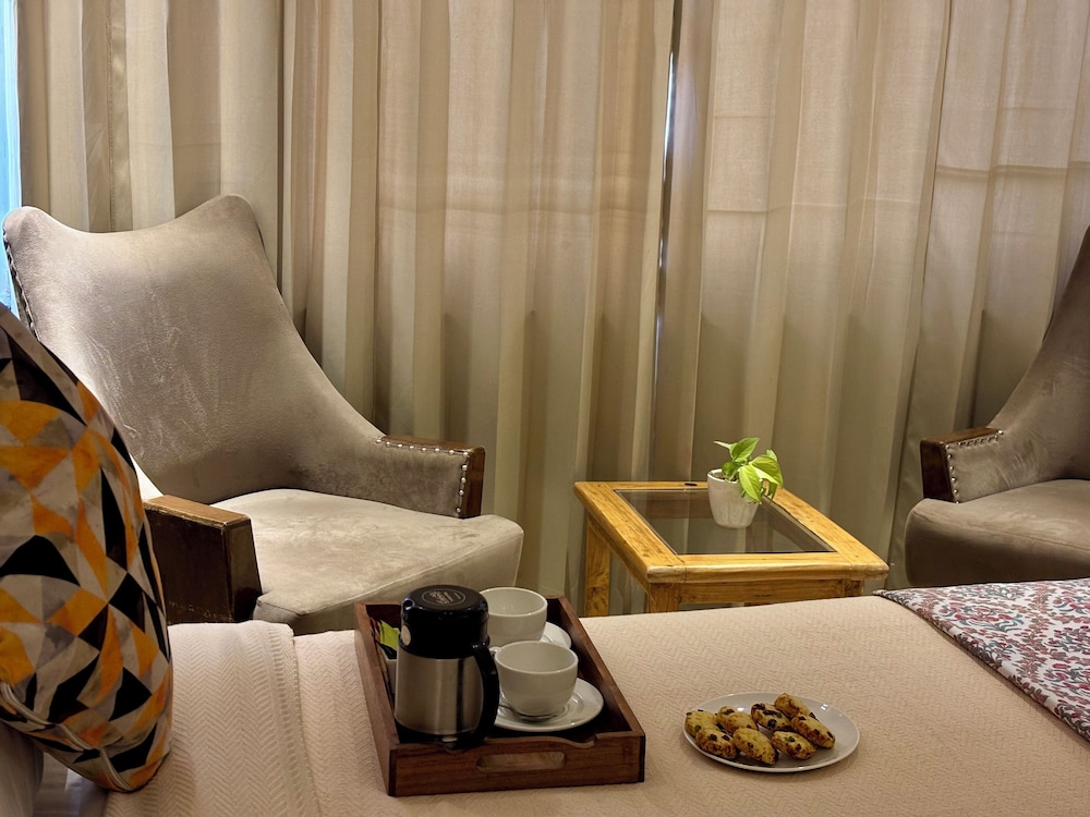 Studio Suite photo 1