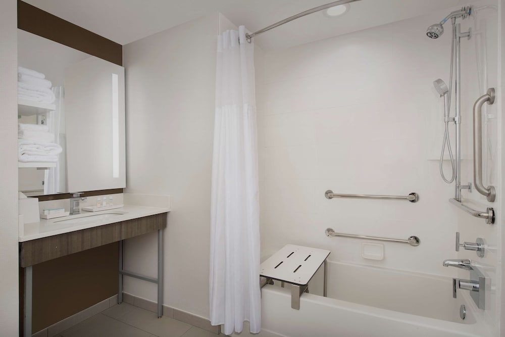 Hilton Garden Inn Columbia Airport, SC, Photo 5