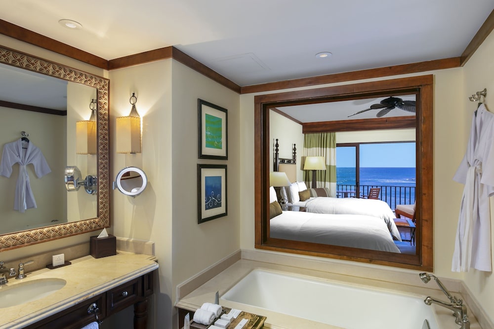 Deluxe Room, 2 Double Beds, Balcony - Photo 4