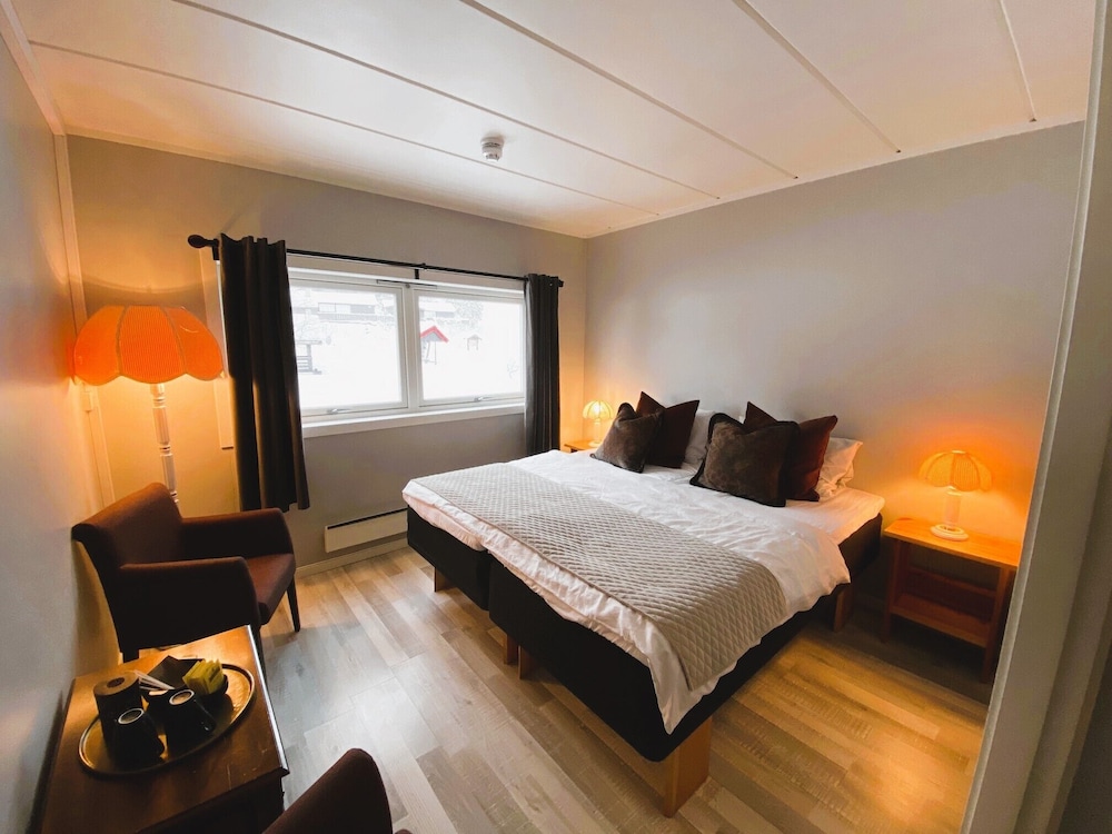 Economy Double Room photo 1