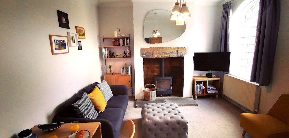 Apartment photo 1