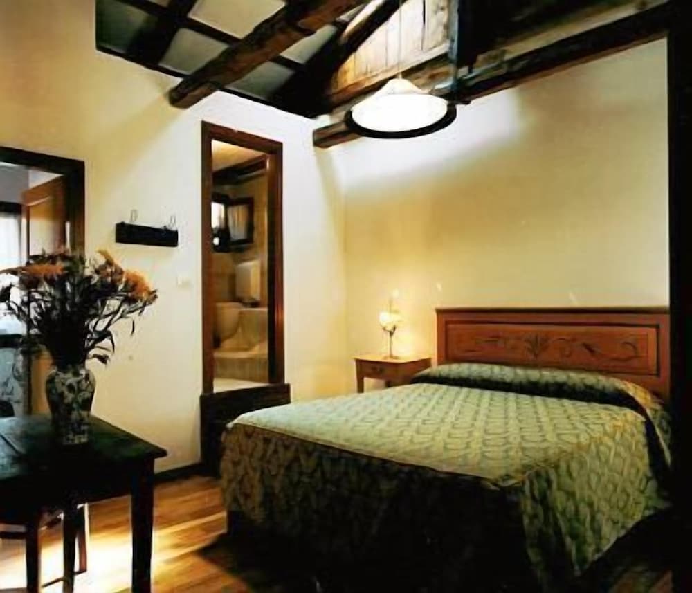 Double or Twin Room photo 1