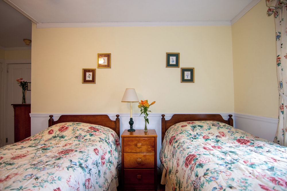 C3 Carriage House photo 1