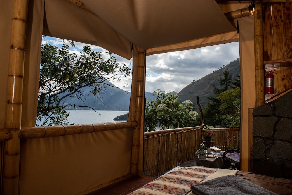 Deluxe Tent, Private Bathroom, Lake View